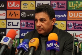 لیگ برتر فوتبال - سپاهان - ذوب آهن - استقلال