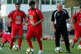 لیگ برتر-پرسپولیس-بازیکنان پرسپولیس-مربی پرسپولیس