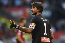 Mattia Perin - جنوا