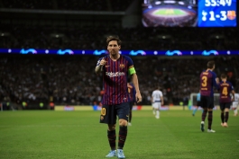 کاپیتان-مهاجم-آرژانتین-بارسلونا-lionel-messi