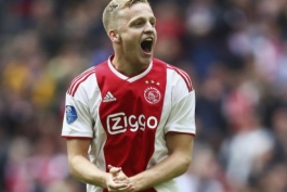 ajax-آژاکس-هافبک-هلند-لیگ قهرمانان اروپا