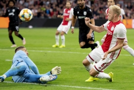 ajax-آژاکس-هافبک-هلند-لیگ قهرمانان اروپا