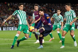 betis-barcelona-بارسلونا-بتیس-مدافع-اسپانیا-مهاجم-آرژانتین