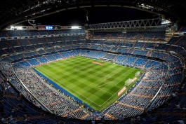 ورزشگاه خانگی رئال مادرید - رئال مادرید 