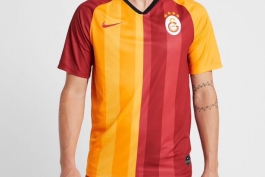 galatasaray new kit