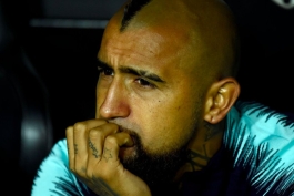 بارسلونا- نیمکت بارسلونا- شیلی- Arturo Vidal