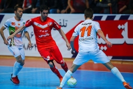 ۲۰ میلیون جریمه نقدی و یک بازی بدون تماشاگر؛ نتیجه جنجال اصفهان - futsal