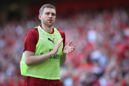 لیگ برتر جزیره- آرسنال- توپچی ها- per- mertesacker