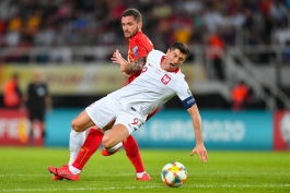 لهستان - مقدماتی یورو 2020 - بازی مقابل مقدونیه