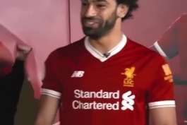 دو هوادار مشهور و پر اوازه محمد صلاح :/