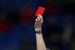 Football Referee / داور فوتبال