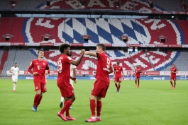 بایرن مونیخ-آلمان-بوندس لیگا-Bayern Munich-لهستان