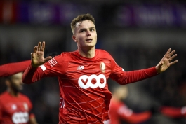 استاندارد لیژ/مدافع بلژیکی/Standard Liege/Belgian Defender