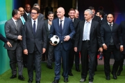 جدیدترین عکس های مورینیو (Jose Mourinho Gianni Infantino Launches FIFA )