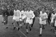 دومین قهرمانی رئال در اروپا: اروپا، قلمروی رئال (57-1956)