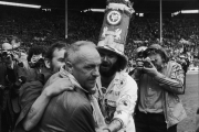 1974: Liverpool Football Club manager Bill Shankly (1913 -1981) receives the praise of jubilant fans after FA Cup winning, Liverpool’s 6-5 defeat (after penalties) of League champions and bitter rivals, Leeds United, in the Charity Shield at Wembley. (Photo by Keystone/Getty Images)