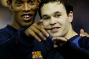 Andres Iniesta - FC Barcelona - بارسلونا - Ronaldinho