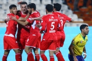 دیدار پرسپولیس و صنعت نفت آبادان