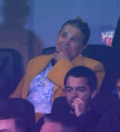 گریه کردن مادر کریستیانو رونالدو به خاطر خراب شدن پنالتی فرزندش مقابل اسلوونی در یک هشتم نهایی یورو ۲۰۲۴